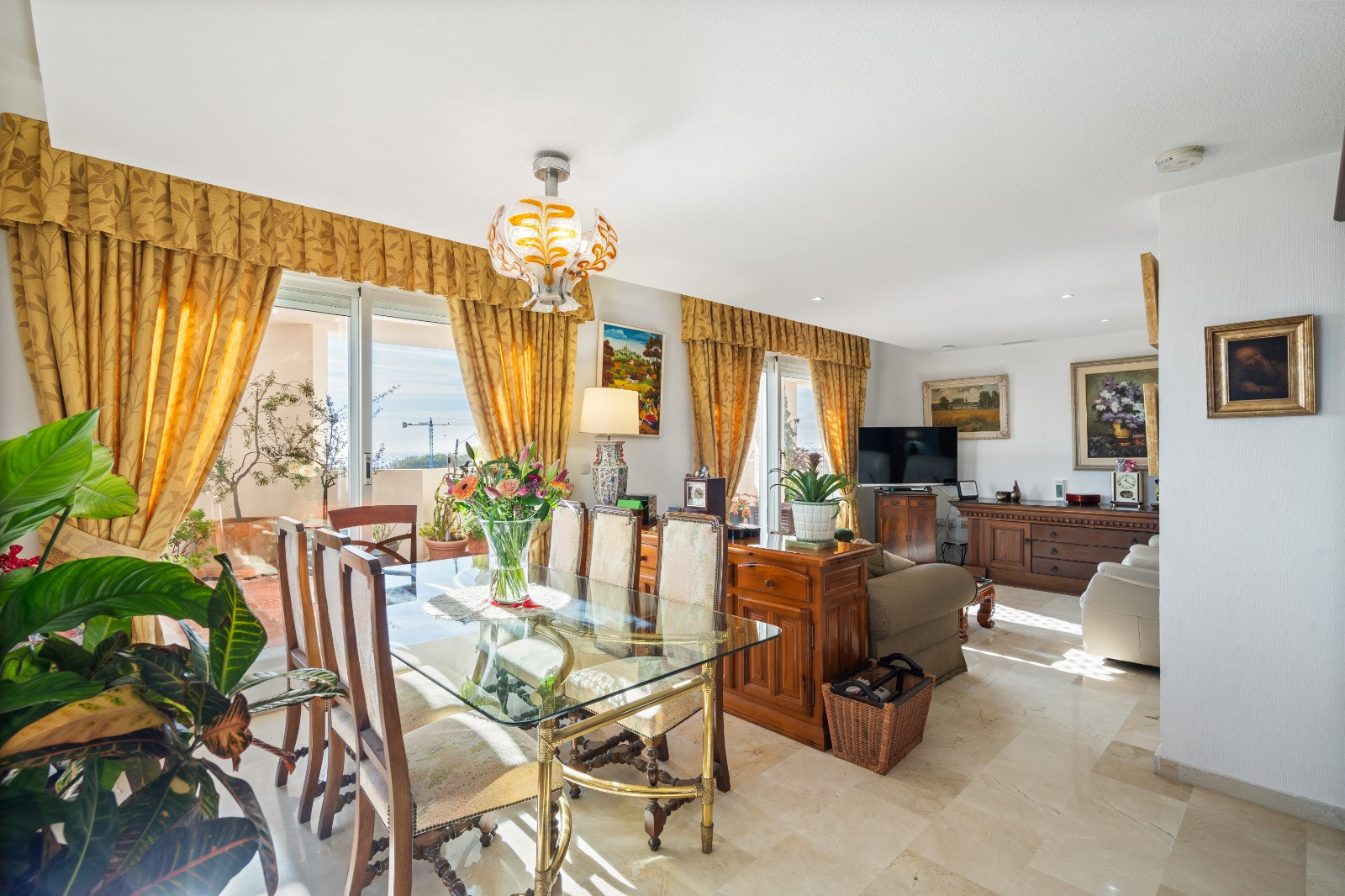 Amazing Penthouse with Open Panoramic Views on San Pedro Boulevard!