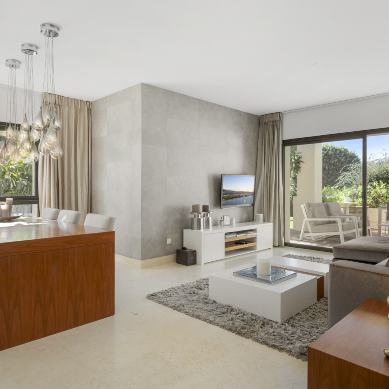 Ground Floor Apartment for Sale in Capanes del Golf, Benahavís – Luxury Gated Community