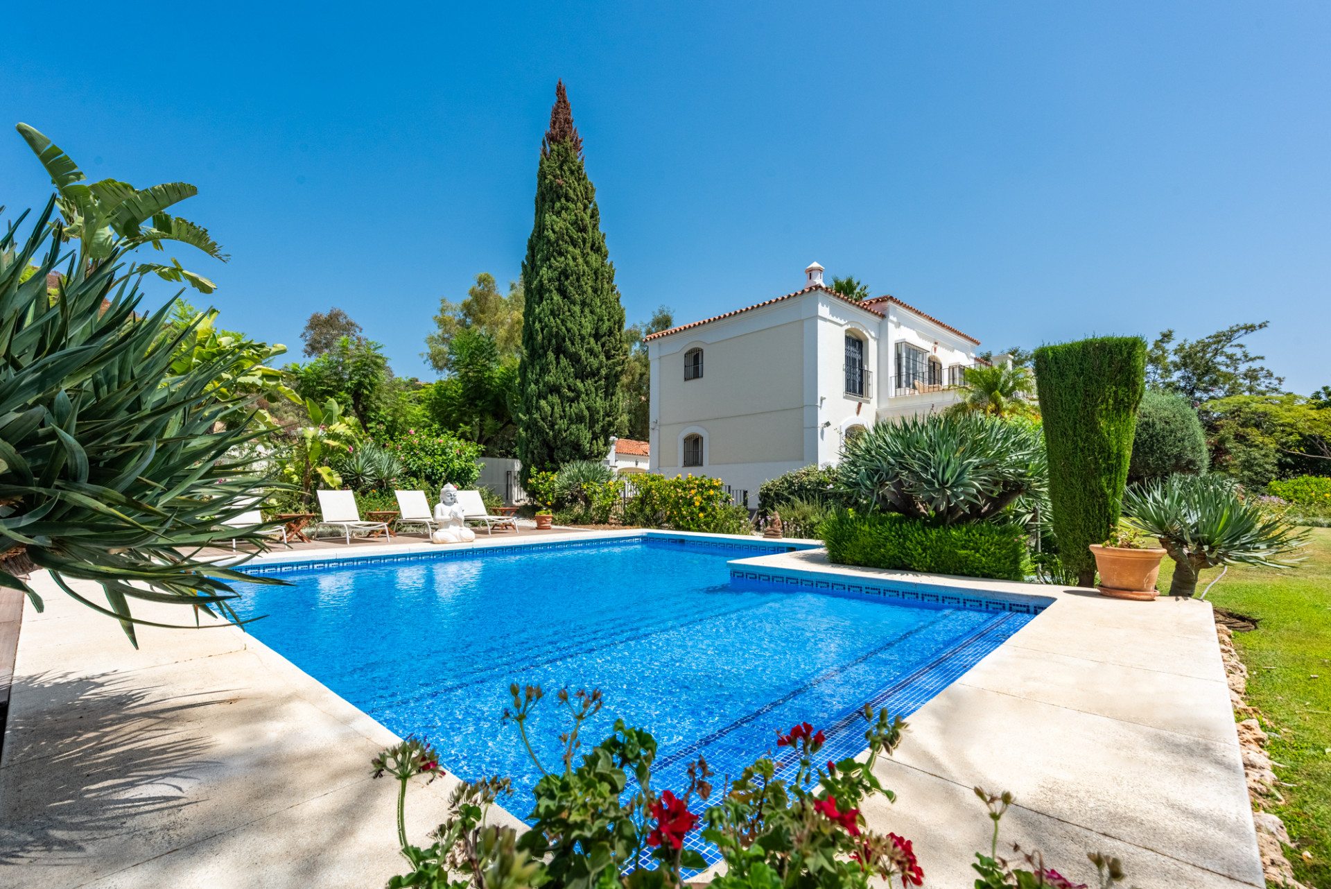 Klassischer andalusischer Luxus im verborgenen Refugium Vega del Colorado in Marbella