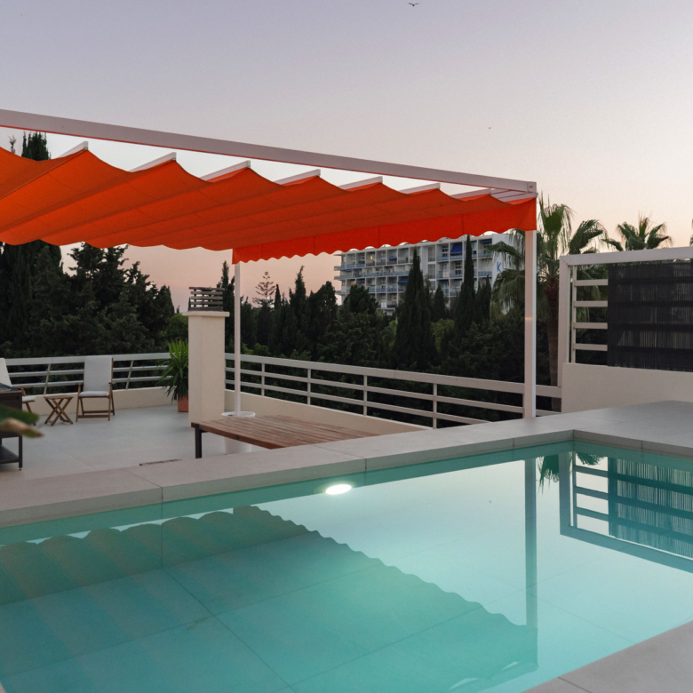 Marbella Penthouse - Private Rooftop Pool & La Concha Views
