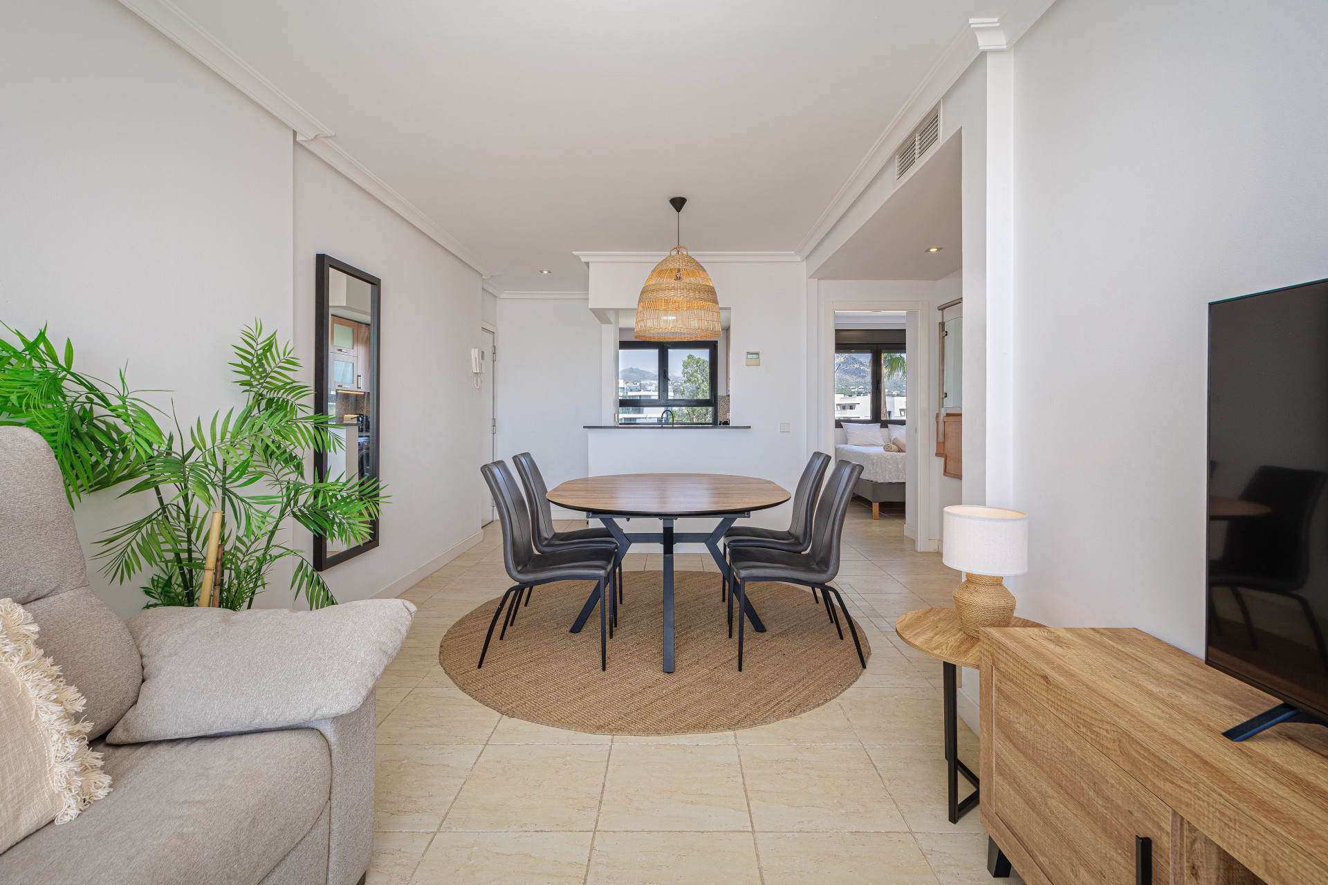 Panoramic Sea View Apartment in Sunset Golf, Estepona