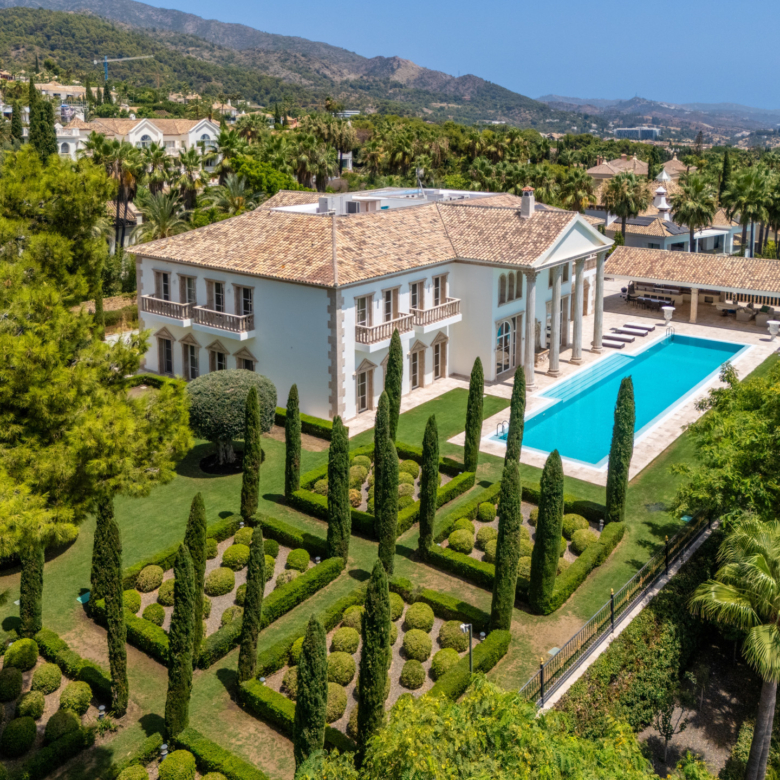 Rare Trophy Estate Situated on a Double Plot in Sierra Blanca