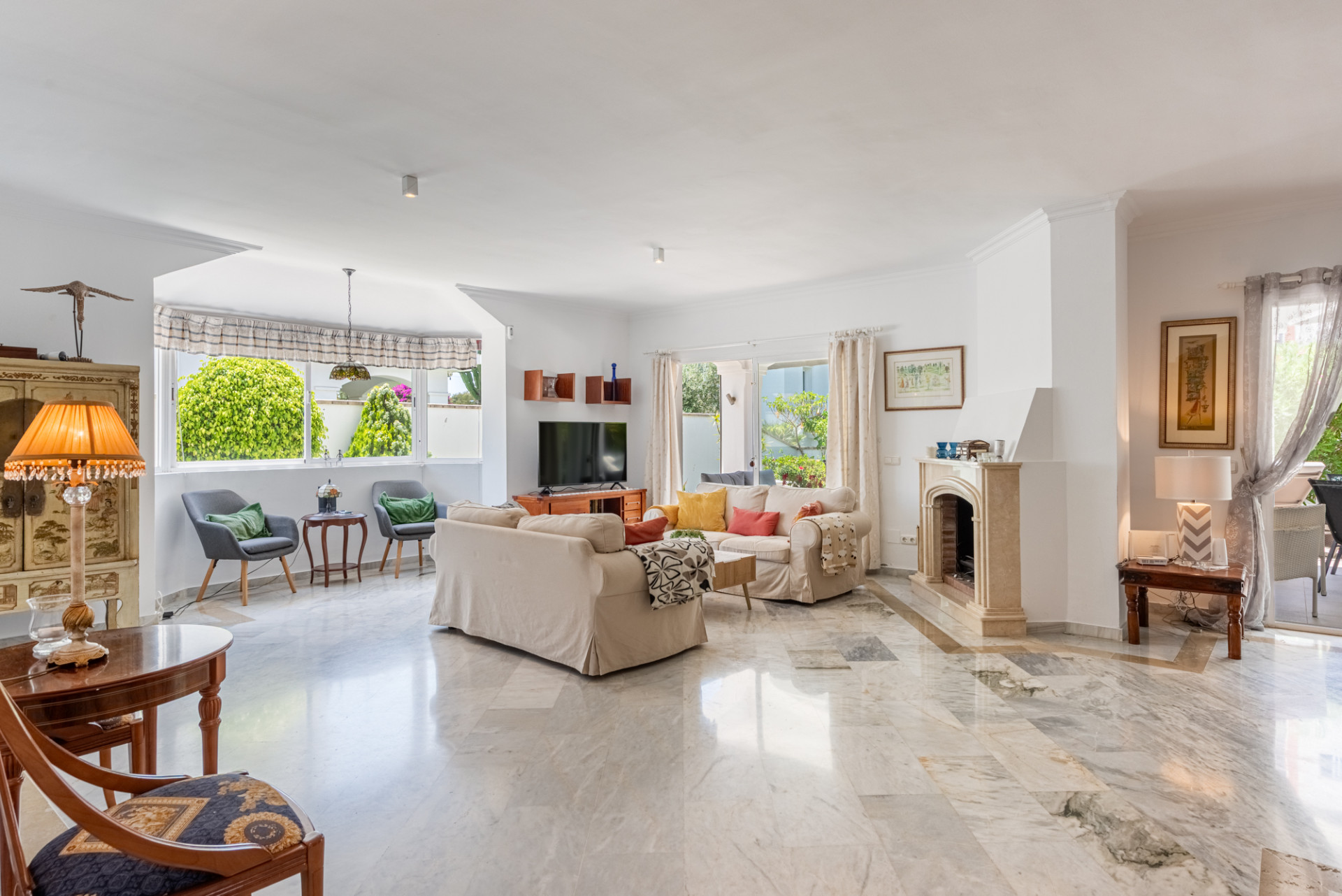 Pretty Villa in a Boutique Community in Monte Biarritz, East Estepona
