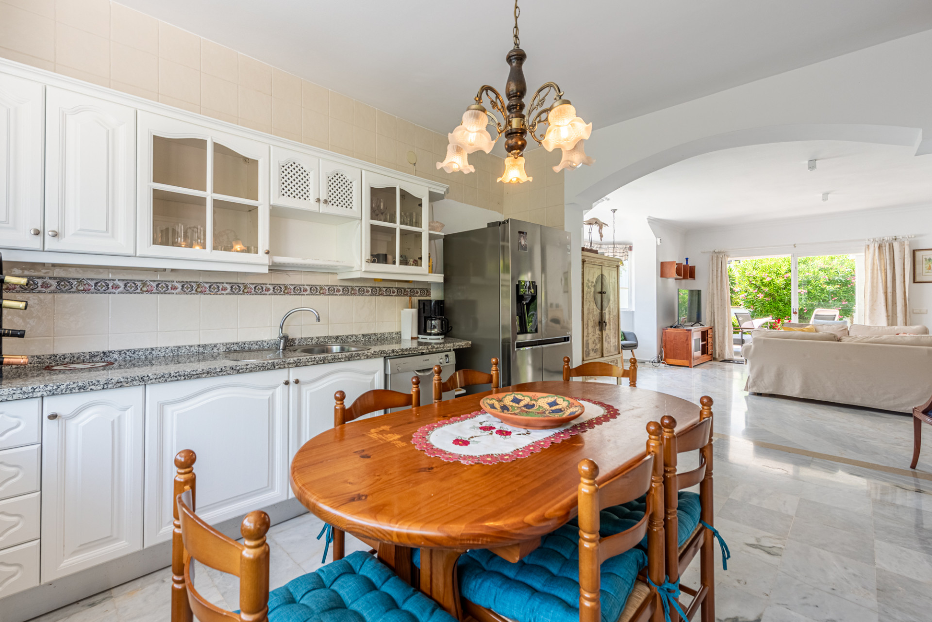Pretty Villa in a Boutique Community in Monte Biarritz, East Estepona
