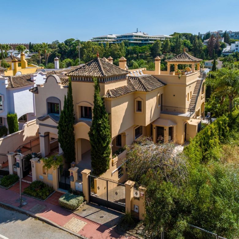Semi detached villa i det kendte Vasari resort