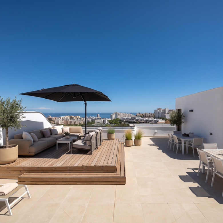 Stunning 3-Bedroom Duplex Penthouse with Sea Views and 117 m² of Terraces in Estepona