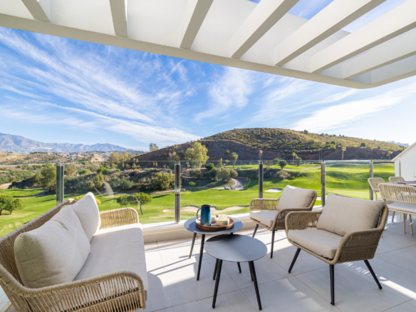 3-Bedroom Apartment with Golf Views | La Cala de Mijas