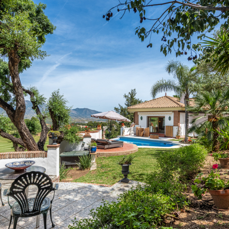 4-Bedroom Front Line Golf Villa in La Cala Golf Resort