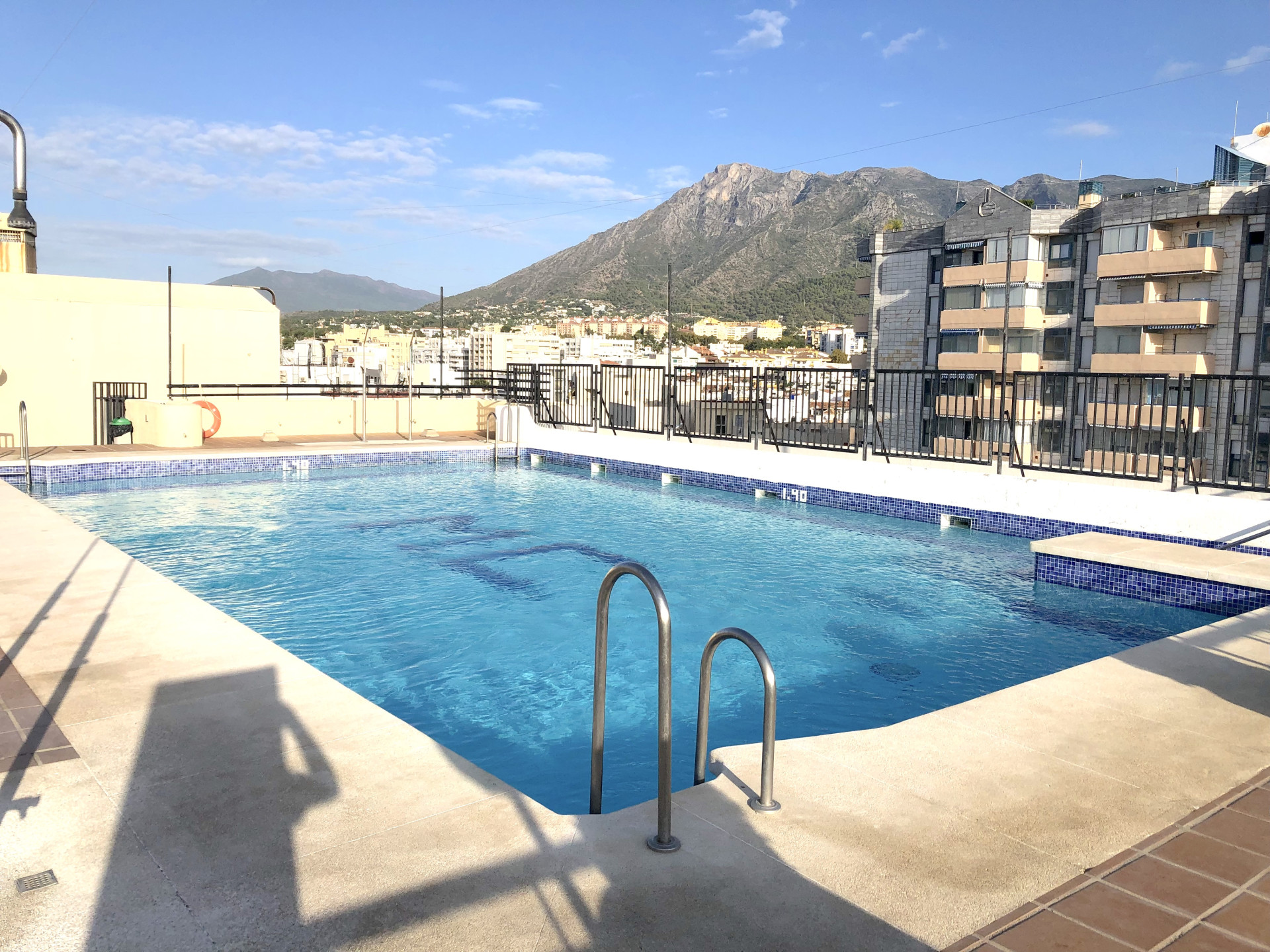 A Spacious Three Bedroom Apartment Steps from Marbellas Promenade – Sea Views from Every Bedroom