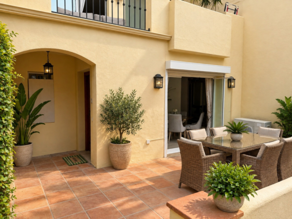 Apartment for sale in Aloha Golf