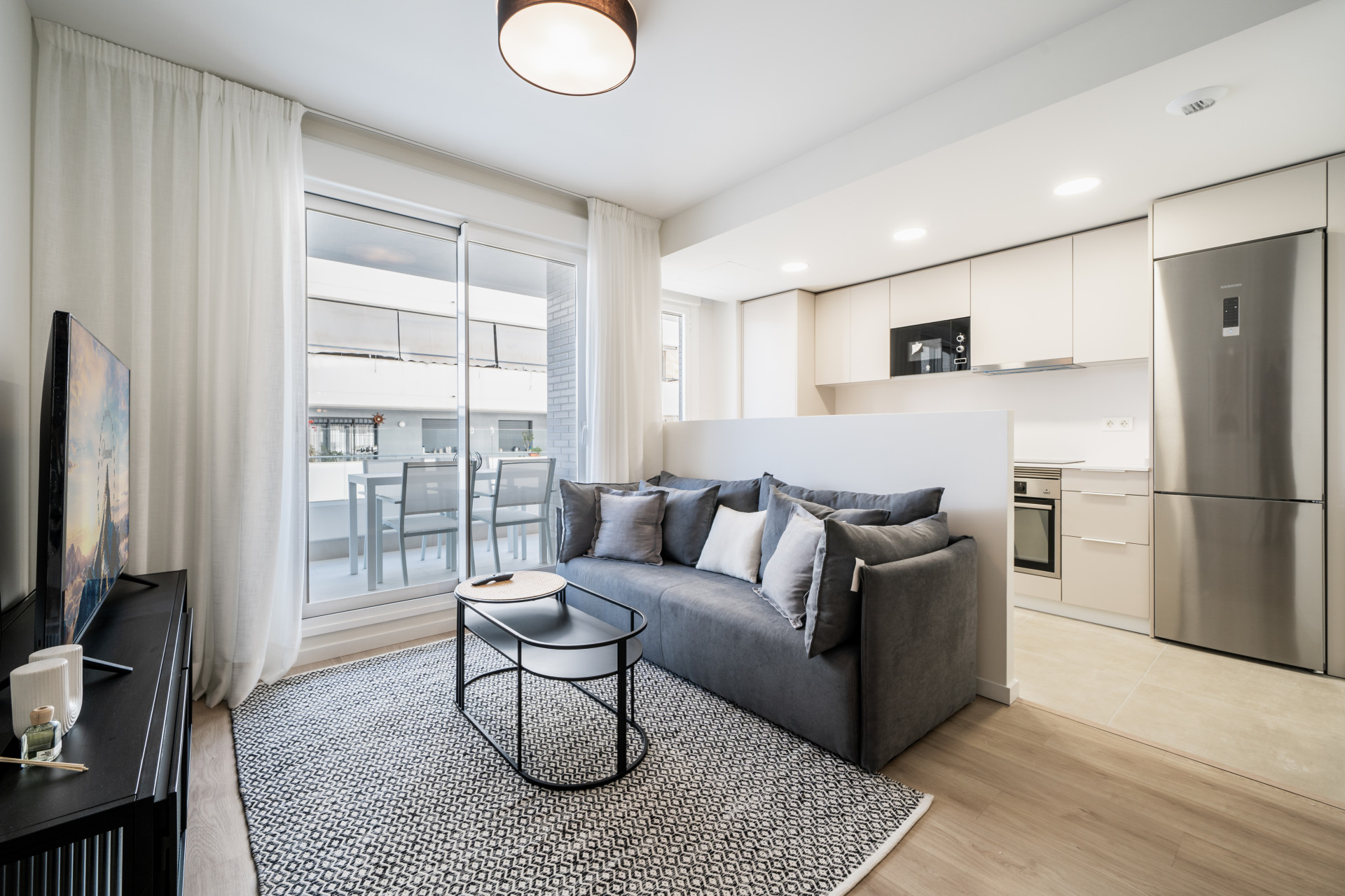 Brand-new 2-bedroom middle floor apartment in Aires de Guadaiza - La Campana