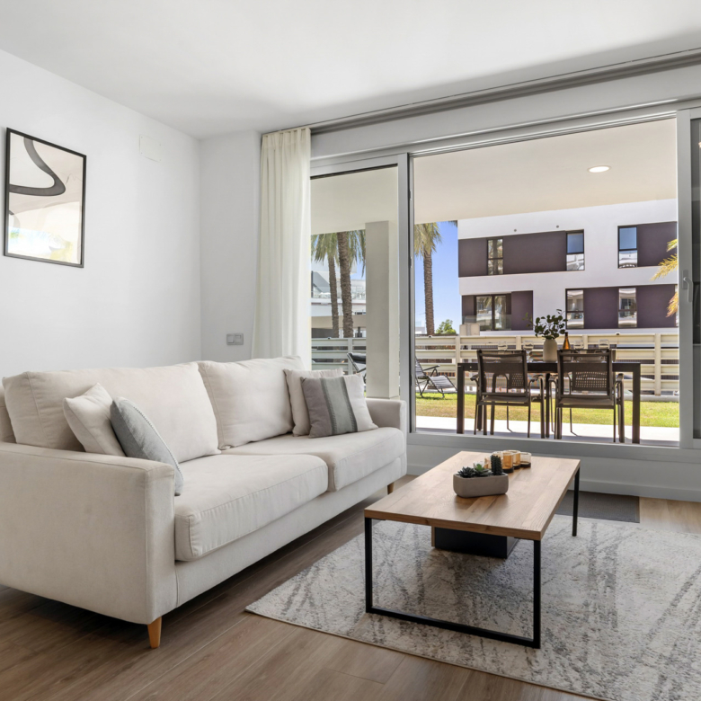Cancelada Contemporary Apartment