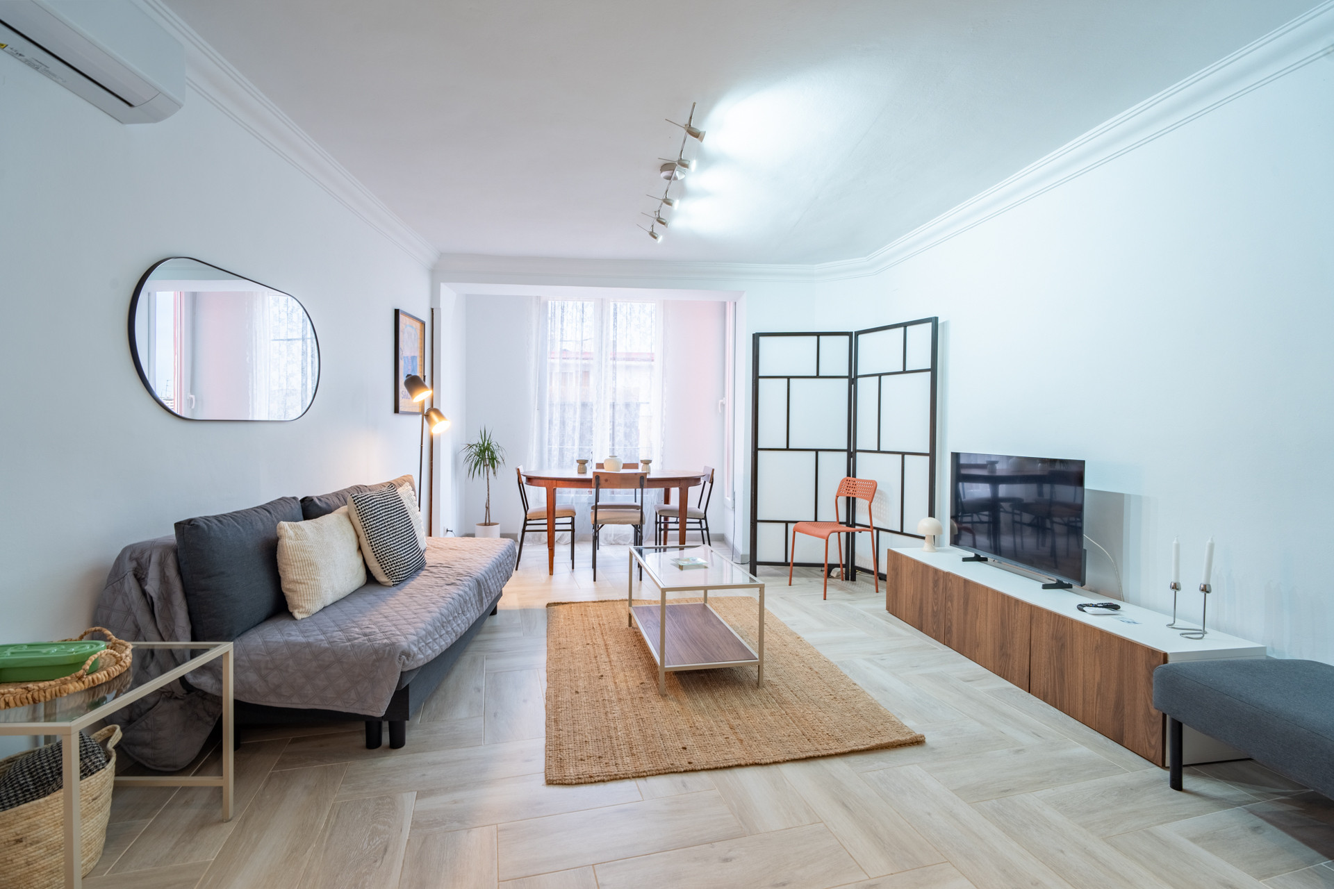 Exclusive Apartment with Tourist License in Malagaaposs Historic Center