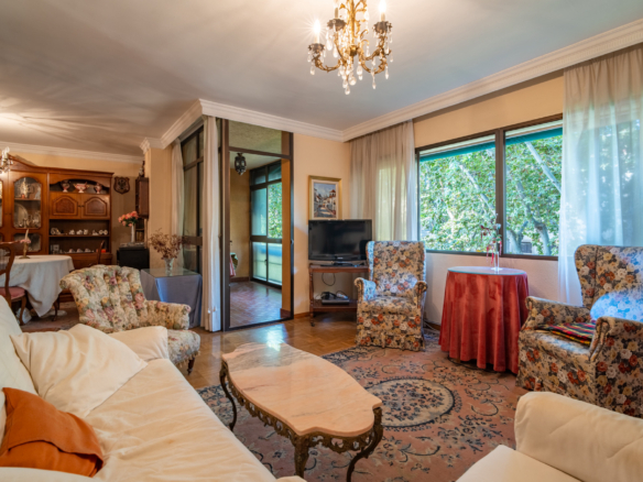 Exclusive Property with Unlimited Potential in the Most Coveted Area of El Limonar, Málaga