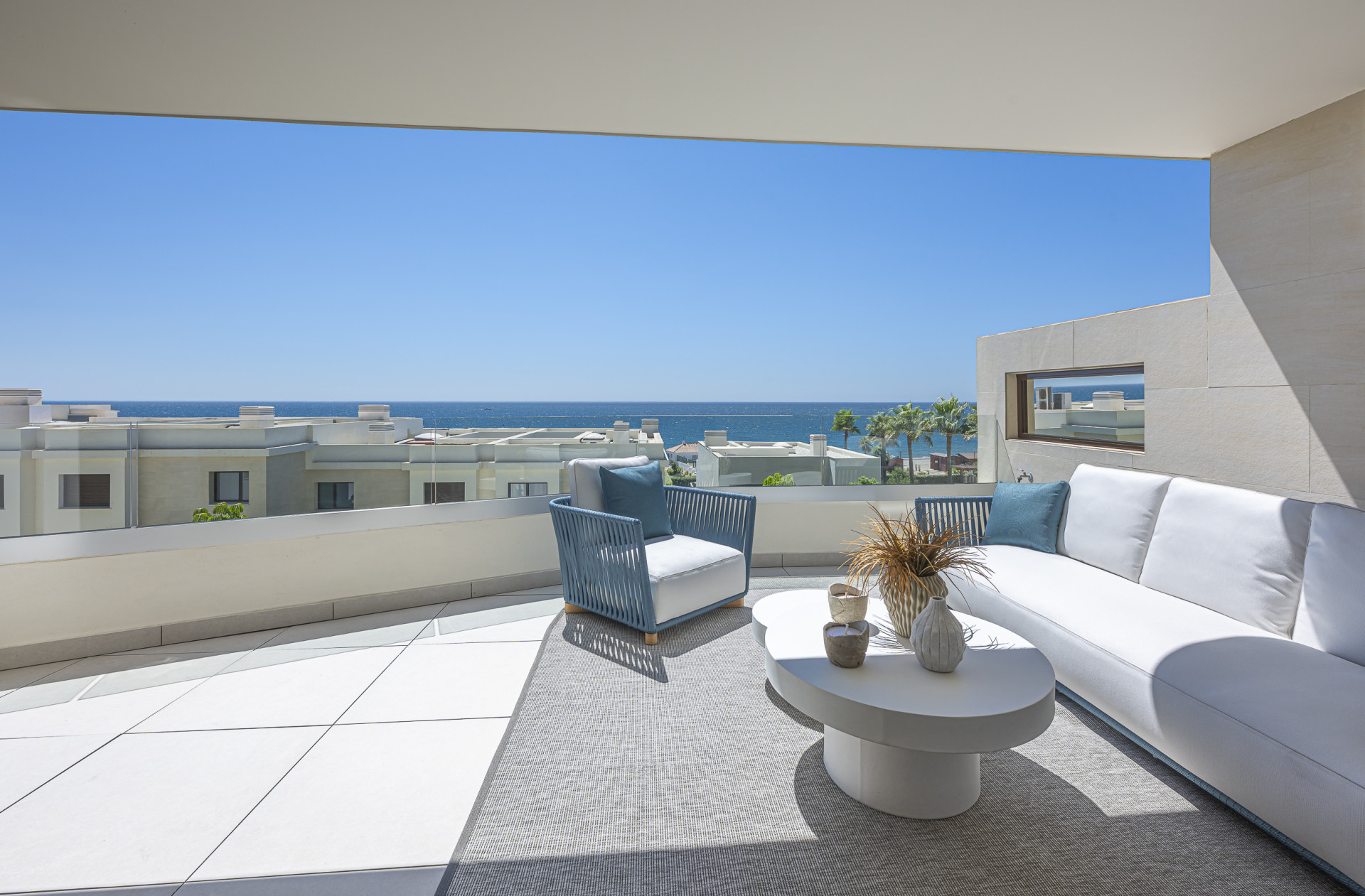 FIRST LINE BEACH APARTMENT - VELAYA - ESTEPONA
