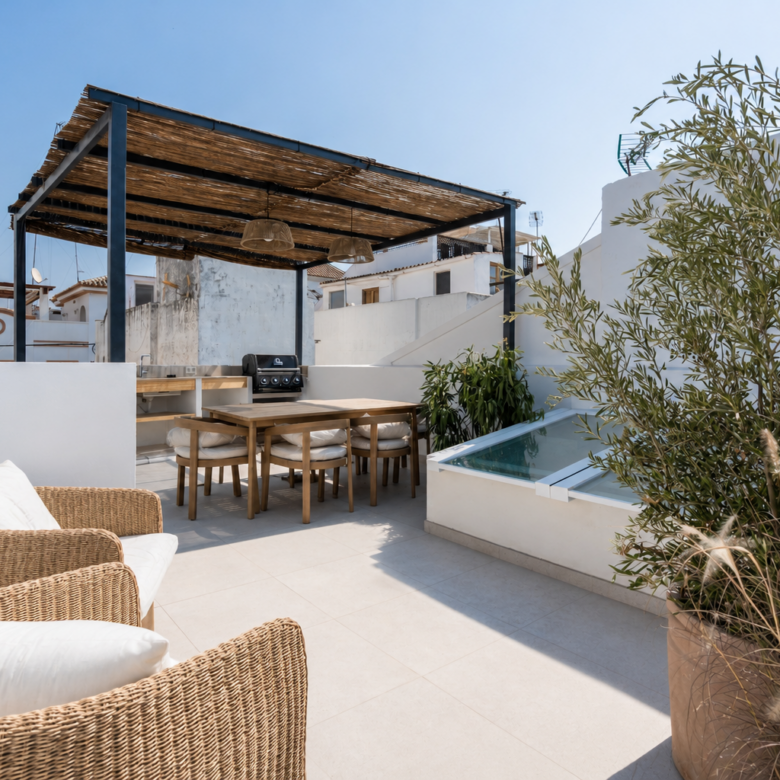Fantastic renovated townhouse in Estepona Old Town