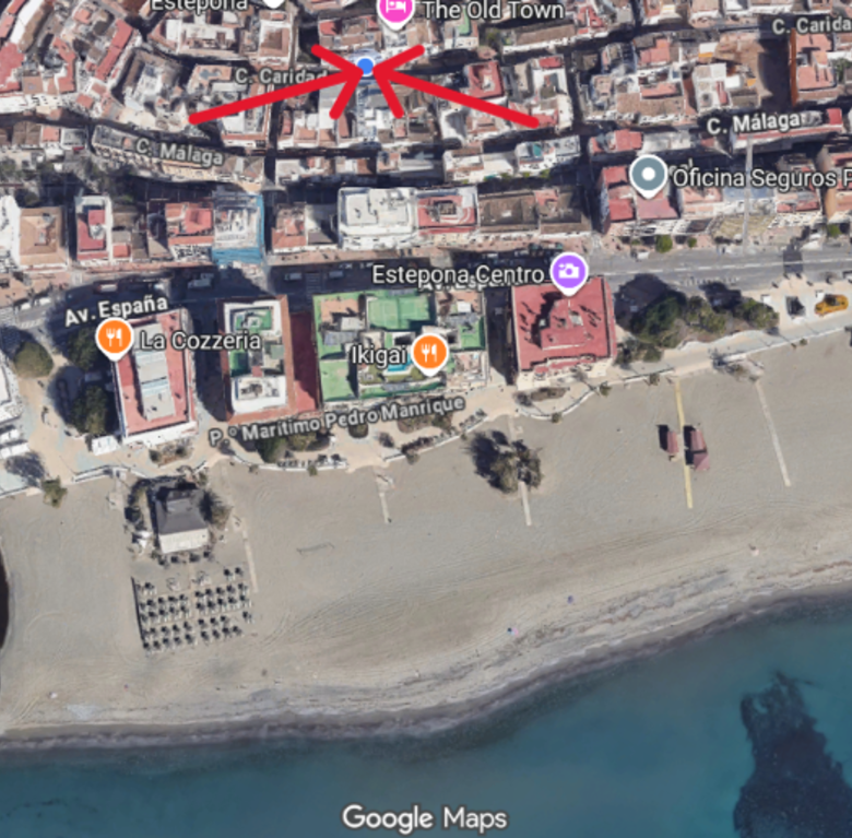 For Sale or Rent – Commercial Premises  on Calle Caridad, Estepona