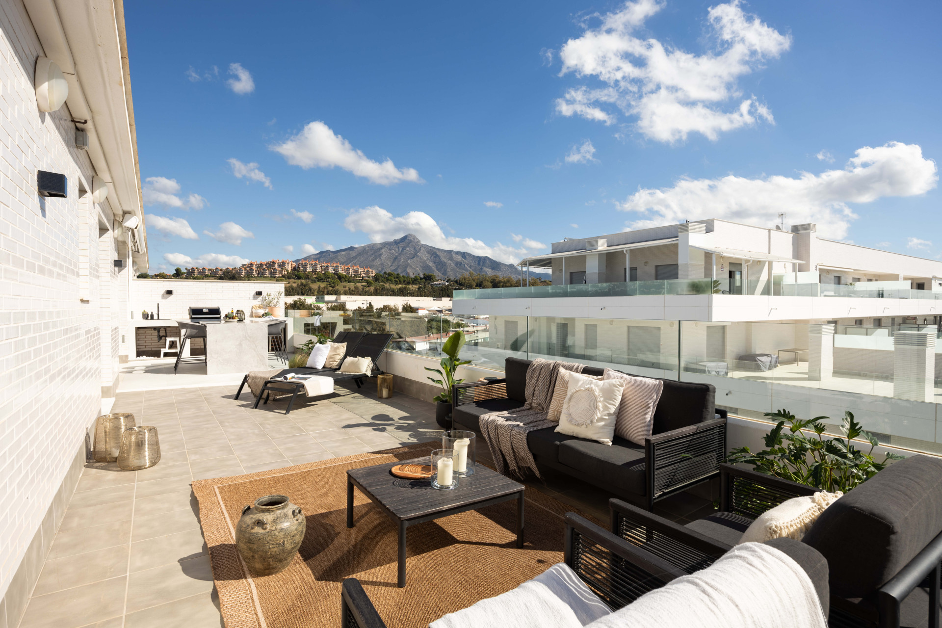 Luxury Penthouse in La Campana Nueva Andalucia