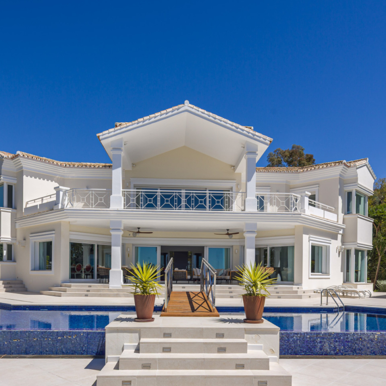 Luxury Sea View Villa in Vega del Colorado – Short-Term Rental