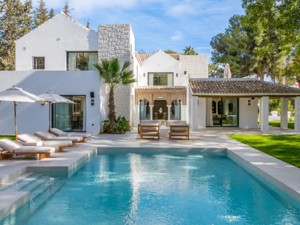 Luxury Villa in Las Brisas, Nueva Andalucía