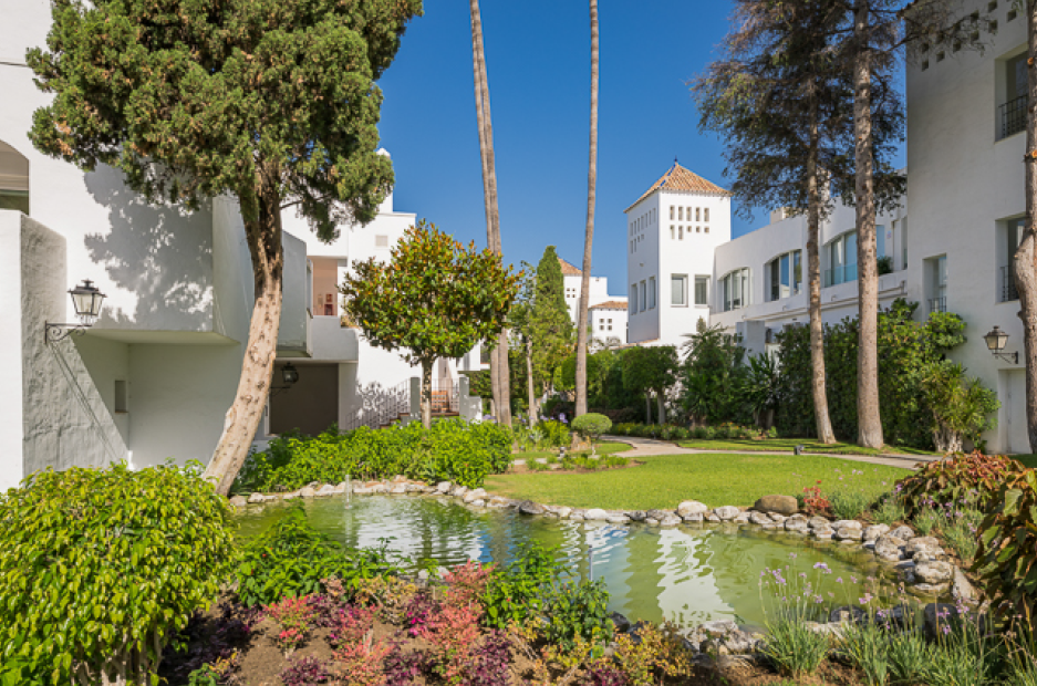 Magnificent Duplex Penthouse in Alhambra del Mar, Marbella Golden Mile