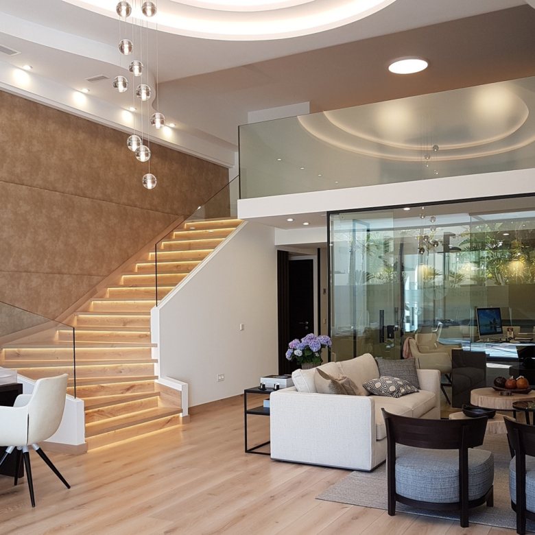 OFFICE - COMMERCIAL PREMISES FOR RENT IN PUERTO BANÚS – NUEVA ANDALUCÍA (MARBELLA)