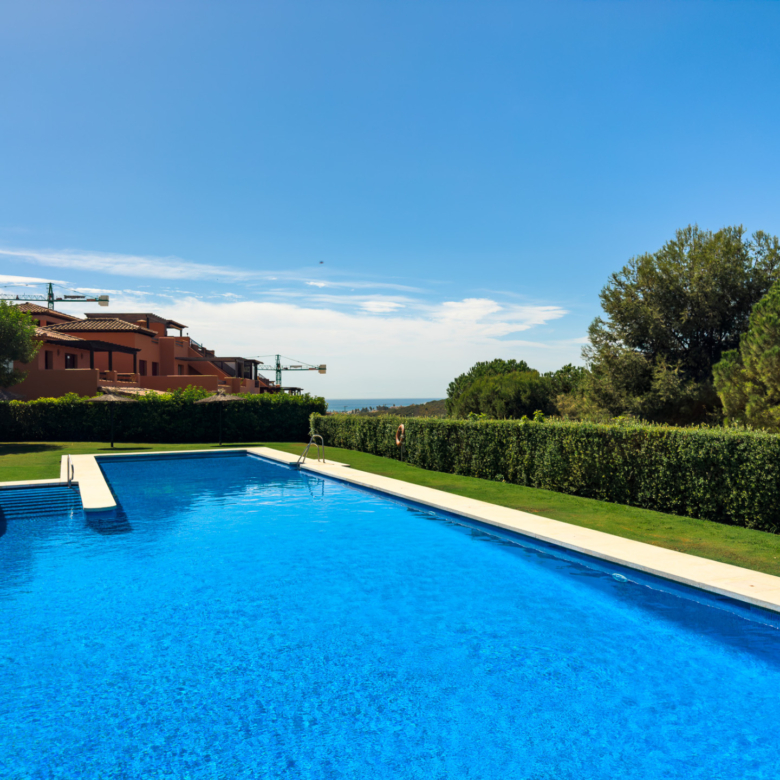 PENTHOUSE WITH LARGE TERRACE, SOLARIUM, AND OPEN VIEWS INCLUDING SIDE SEA VIEWS!