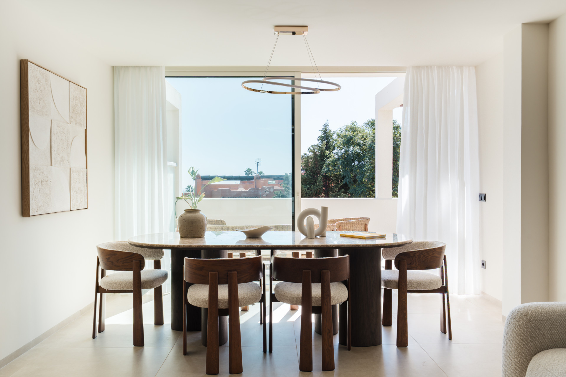Palacetes 7 - Beautifully renovated three-bedroom apartment in La Cerquilla with Sea views.