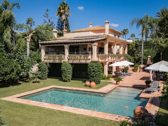 Prime Beachside Location in Los Monteros  - Timeless Andalusian Charm