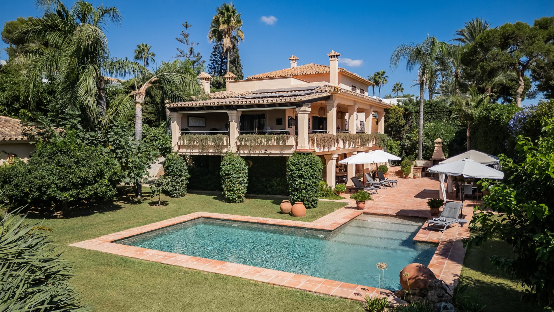 Prime Beachside Location in Los Monteros Timeless Andalusian Charm