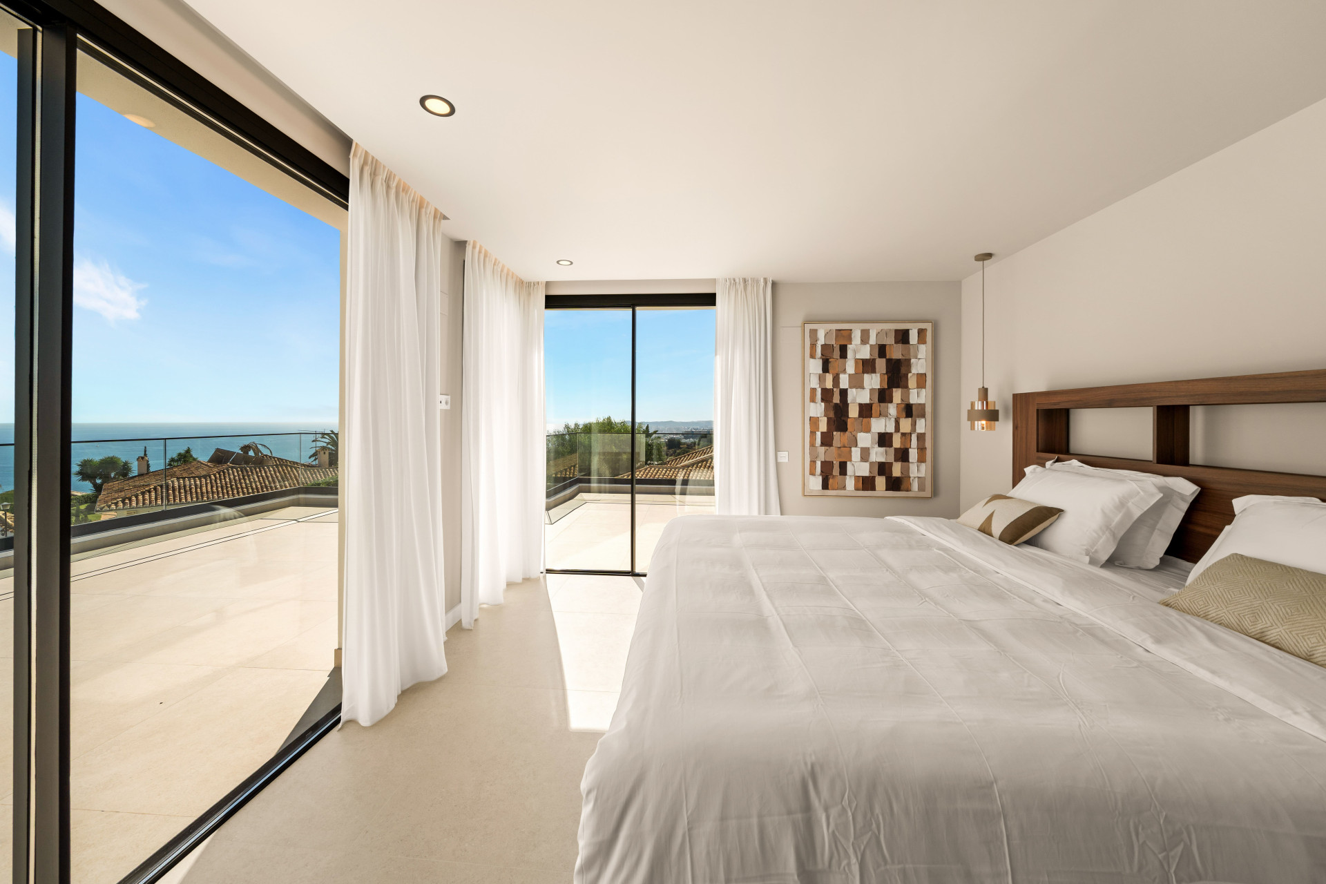 Renovated Villa with 180° Panoramic Sea Views in La Capellanía