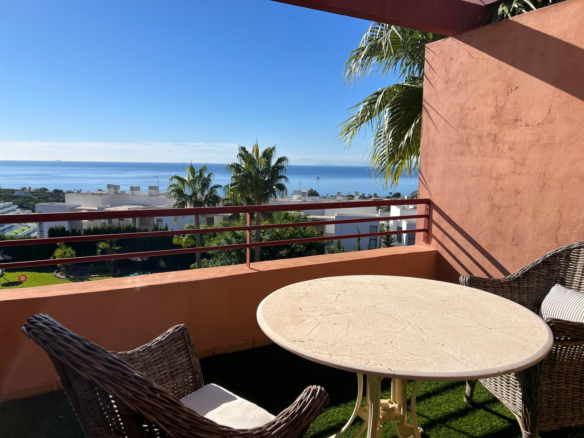 SEAVIEW 2bed Apartment in the prestigue Bahia de las Rocas