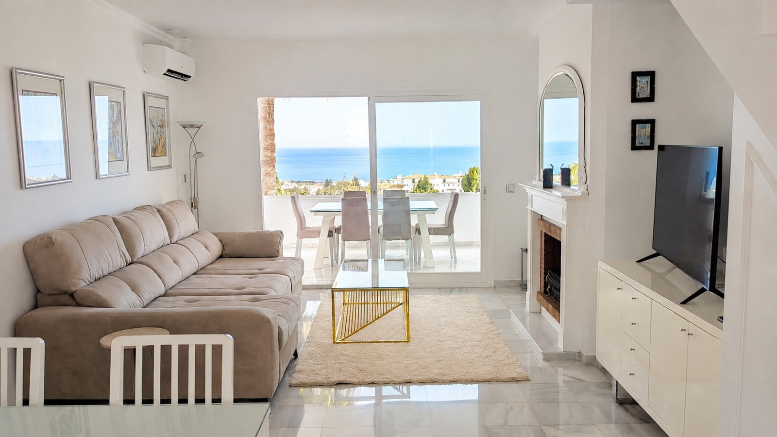 Spectacular Duplex Penthouse for Sale in Calahonda with Panoramic Mediterranean Sea Views