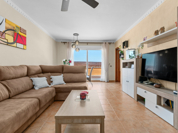 Stunning Penthouse in Estepona Center