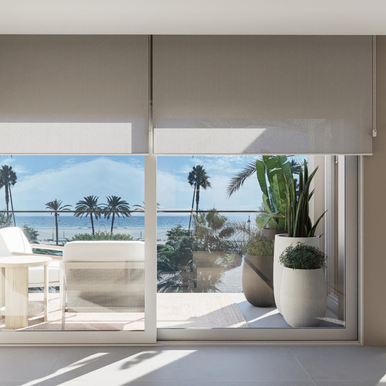 Stunning first line apartment in Estepona Center