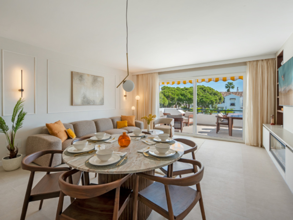 Wunderschön renoviertes Penthouse in Strandnähe in El Presidente