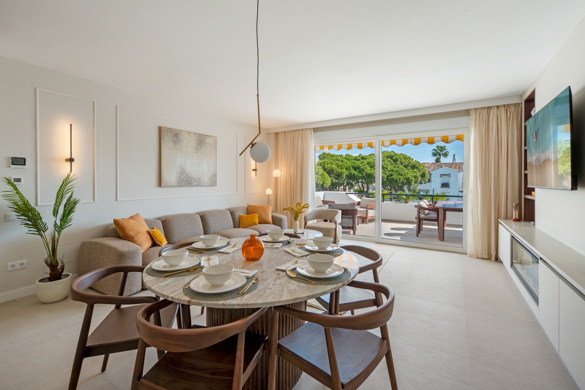 Wunderschon renoviertes Penthouse in Strandnahe in El Presidente